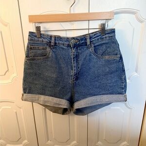 High Rise Classic Stretch Denim Short Size 8